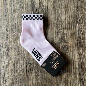 Vans baby pink sock w/black checkered trim & black Vans logo Women’s 6.5-10. NWT